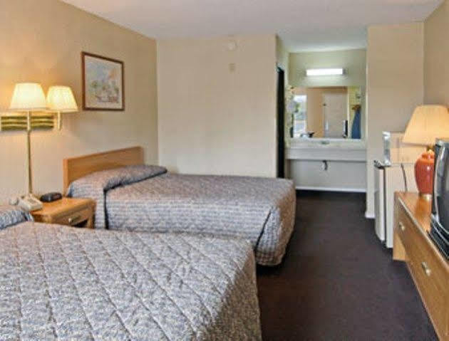 Americas Best Value Inn - Augusta / South Exterior photo