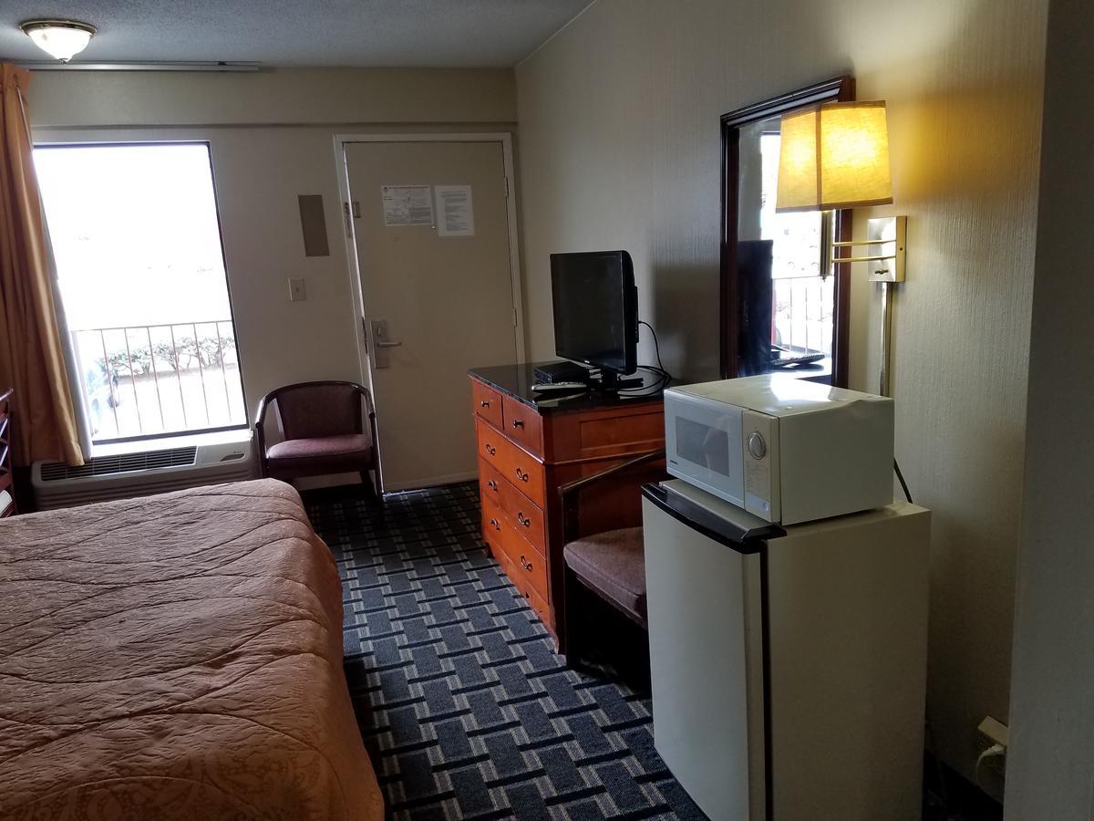 Americas Best Value Inn - Augusta / South Exterior photo